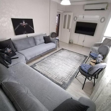 3Ege Ueniversitesine Ve Hastane Ye Cok Yakin Aile Icin Uygun Bornova Exterior foto